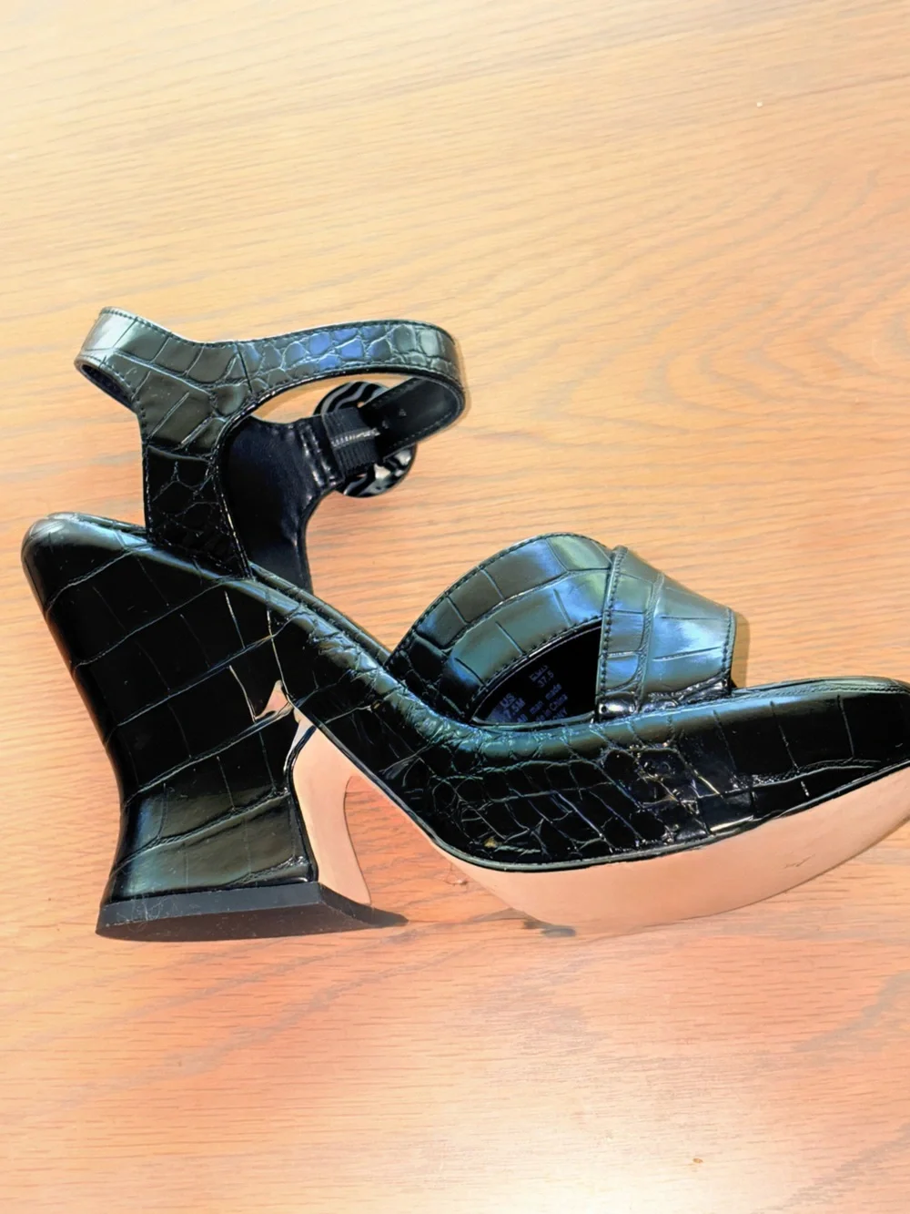 CIRCUS BY SAM EDELMAN BLACK SNAKE SKIN LOOK PLATFORM SANDALS— NWOT — SIZE 7 1/2
